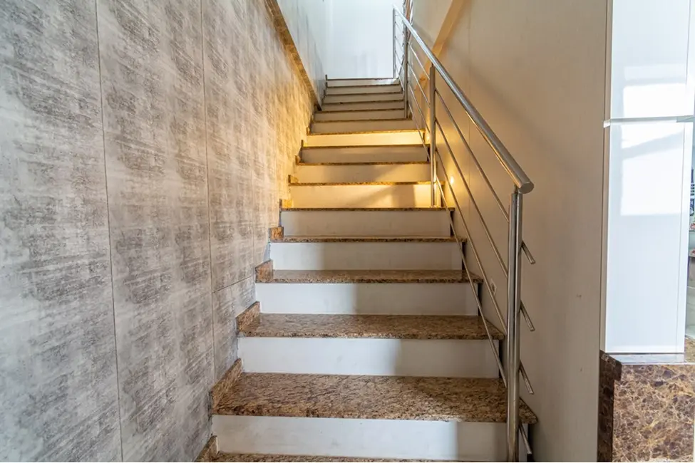 Foto 2 de Casa com 3 quartos à venda, 111m2 em Igara, Canoas - RS