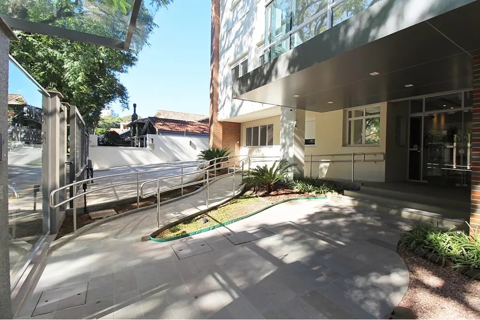 Apartamento com 3 quartos à venda, 104m2 em Petrópolis, Porto Alegre - RS - imagem 4 Foto 4 de Apartamento com 3 quartos à venda, 104m2 em Petrópolis, Porto Alegre - RS