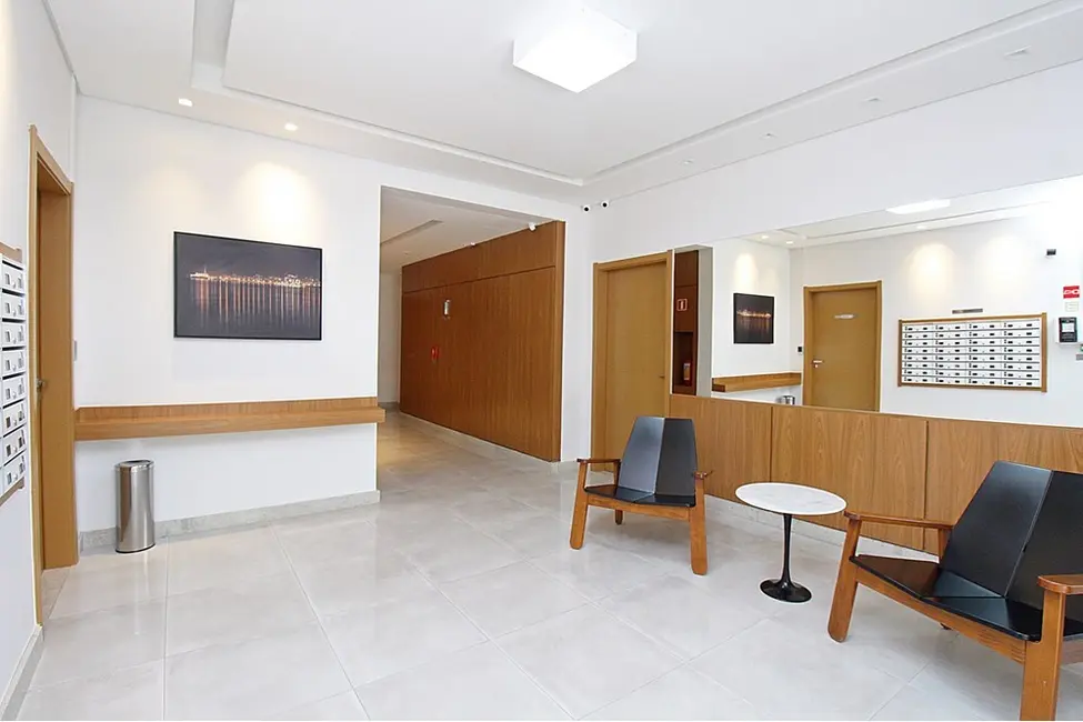 Apartamento com 3 quartos à venda, 104m2 em Petrópolis, Porto Alegre - RS - imagem 6 Foto 6 de Apartamento com 3 quartos à venda, 104m2 em Petrópolis, Porto Alegre - RS
