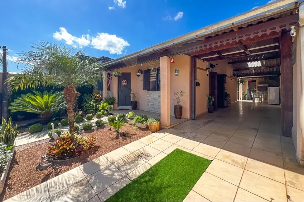 Foto 1 de Casa com 2 quartos à venda, 125m2 em Igara, Canoas - RS