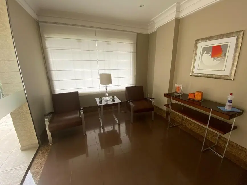 Apartamento com 3 quartos à venda, 115m2 em Mont Serrat, Porto Alegre - RS - imagem 3 Foto 3 de Apartamento com 3 quartos à venda, 115m2 em Mont Serrat, Porto Alegre - RS