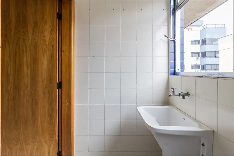 Foto 9 de Apartamento com 2 quartos à venda, 58m2 em Jardim Lindóia, Porto Alegre - RS