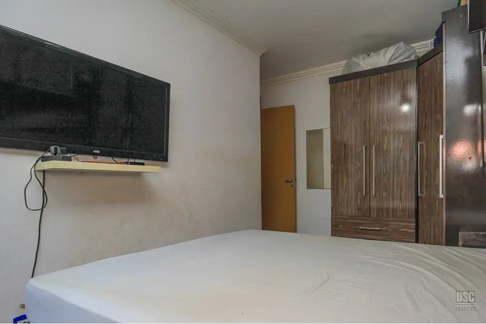 Apartamento com 2 quartos à venda, 52m2 em Jardim Carvalho, Porto Alegre - RS - imagem 4 Foto 4 de Apartamento com 2 quartos à venda, 52m2 em Jardim Carvalho, Porto Alegre - RS