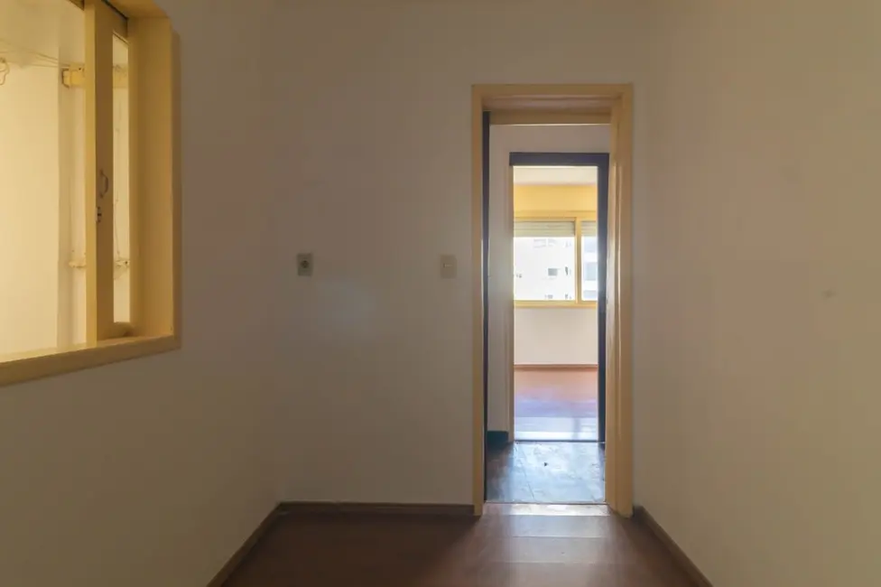 Foto 8 de Apartamento com 2 quartos à venda, 88m2 em Cristal, Porto Alegre - RS