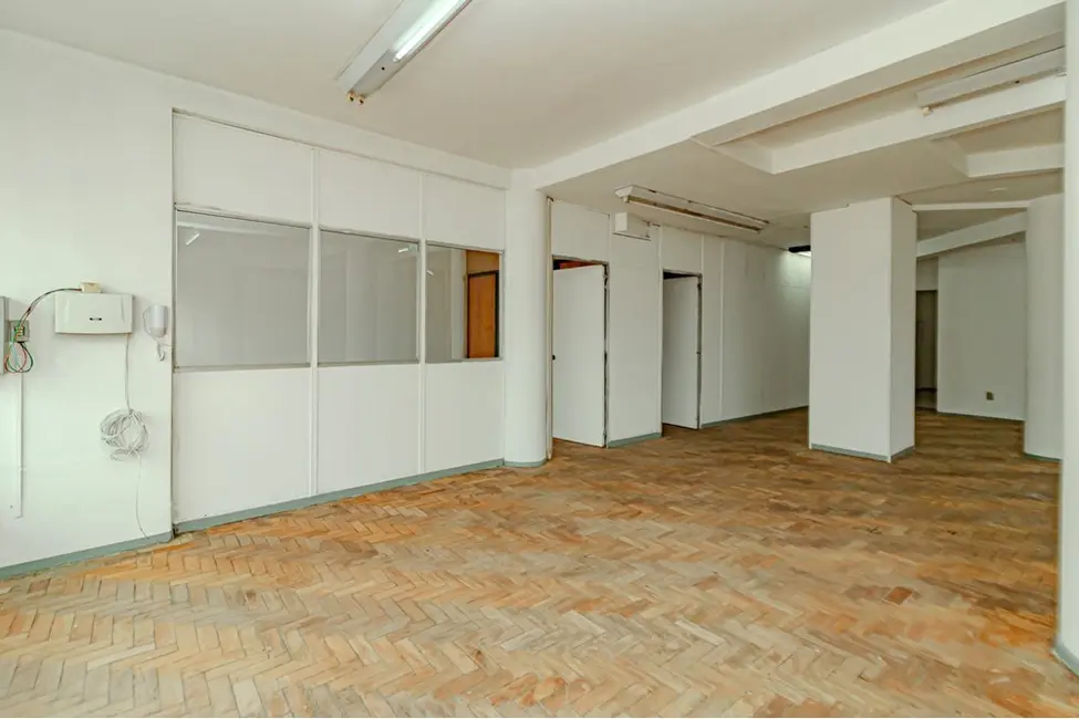 Foto 3 de Sala Comercial à venda, 410m2 em São Geraldo, Porto Alegre - RS