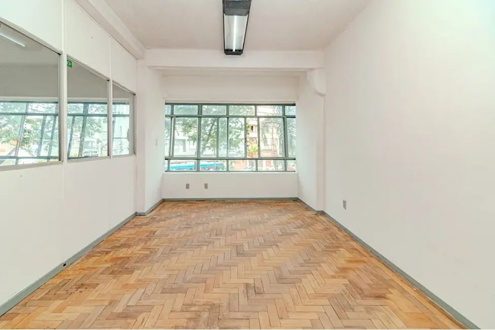 Foto 5 de Sala Comercial à venda, 410m2 em São Geraldo, Porto Alegre - RS