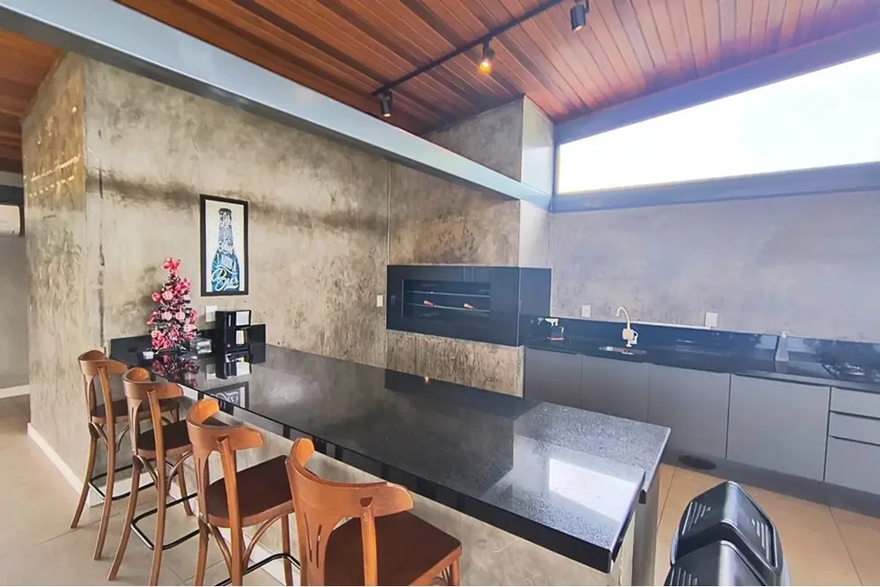 Terreno / Lote à venda, 220m2 em Augusta, Viamao - RS - imagem 9 Foto 9 de Terreno / Lote à venda, 220m2 em Augusta, Viamao - RS