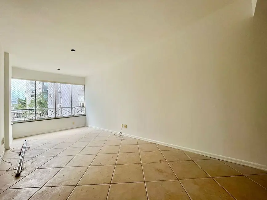 Foto 2 de Apartamento com 2 quartos à venda, 60m2 em Nonoai, Porto Alegre - RS