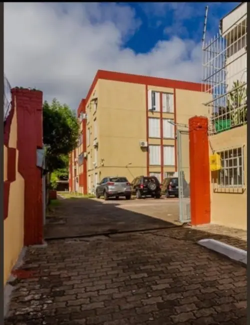 Foto 2 de Apartamento com 1 quarto à venda, 47m2 em Teresópolis, Porto Alegre - RS