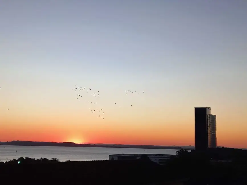 Foto 6 de Apartamento com 2 quartos à venda, 51m2 em Cristal, Porto Alegre - RS