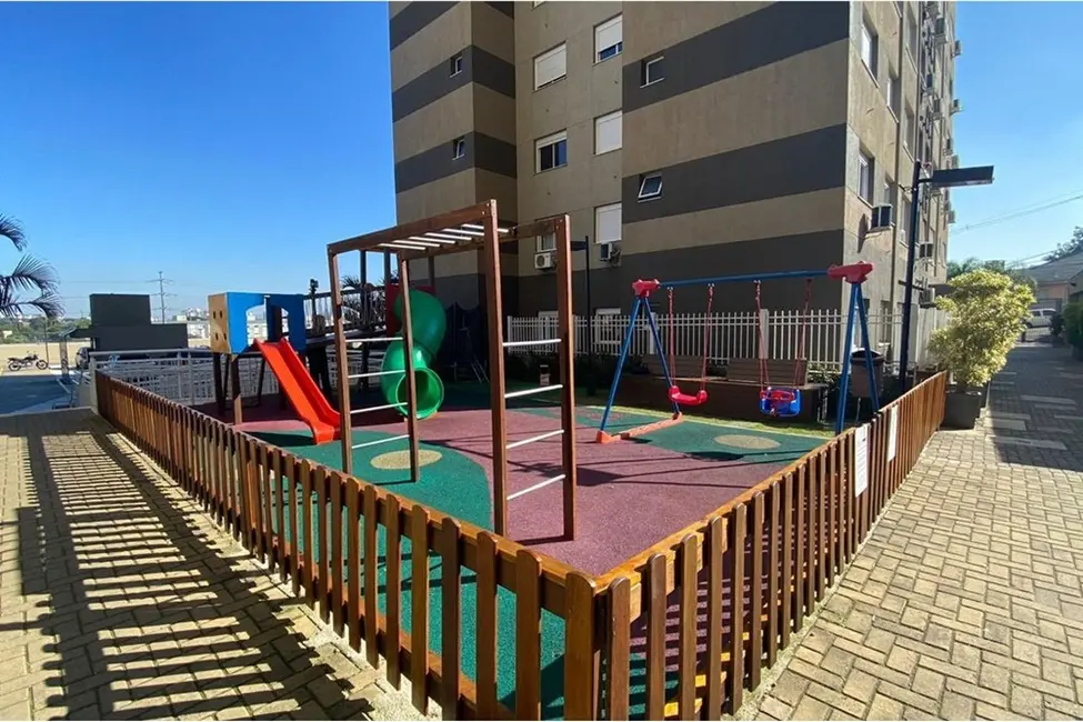 Foto 4 de Apartamento com 2 quartos à venda, 55m2 em Jardim Carvalho, Porto Alegre - RS