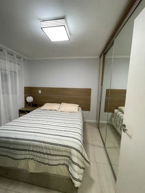 Cobertura com 1 quarto à venda, 101m2 em Petrópolis, Porto Alegre - RS - imagem 4 Foto 4 de Cobertura com 1 quarto à venda, 101m2 em Petrópolis, Porto Alegre - RS