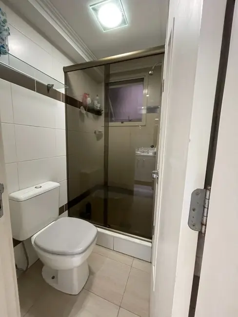 Cobertura com 1 quarto à venda, 101m2 em Petrópolis, Porto Alegre - RS - imagem 6 Foto 6 de Cobertura com 1 quarto à venda, 101m2 em Petrópolis, Porto Alegre - RS