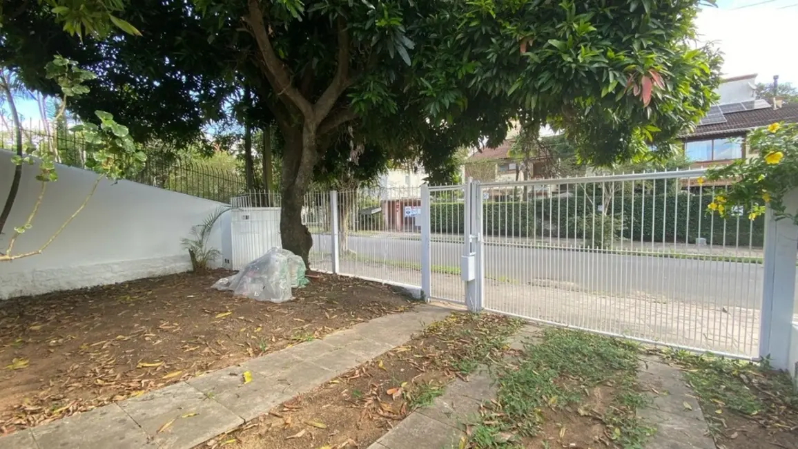Foto 3 de Casa com 2 quartos à venda, 189m2 em Tristeza, Porto Alegre - RS