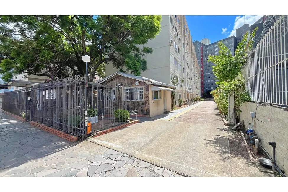 Foto 6 de Apartamento com 3 quartos à venda, 78m2 em Partenon, Porto Alegre - RS