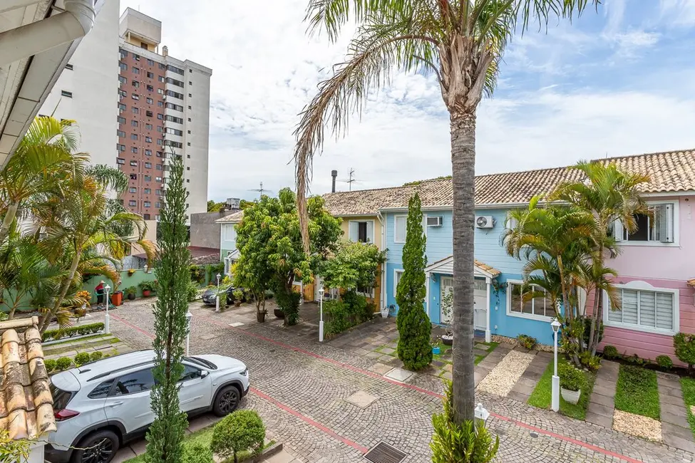 Foto 3 de Casa de Condomínio com 2 quartos à venda, 104m2 em Sarandi, Porto Alegre - RS