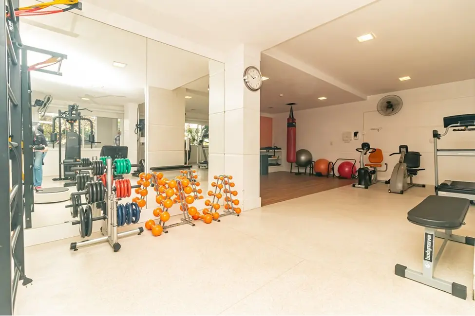 Foto 3 de Apartamento com 3 quartos à venda, 84m2 em Passo da Areia, Porto Alegre - RS