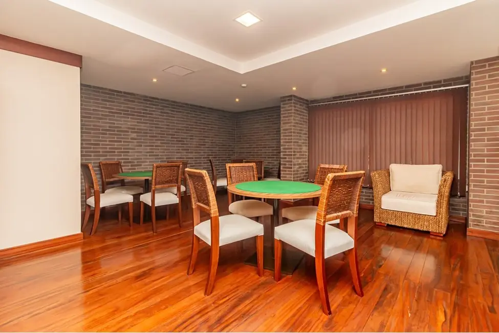 Foto 8 de Apartamento com 3 quartos à venda, 84m2 em Passo da Areia, Porto Alegre - RS