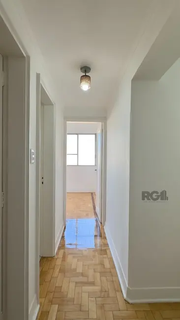 Apartamento com 3 quartos à venda, 170m2 em Centro Histórico, Porto Alegre - RS - imagem 9 Foto 9 de Apartamento com 3 quartos à venda, 170m2 em Centro Histórico, Porto Alegre - RS