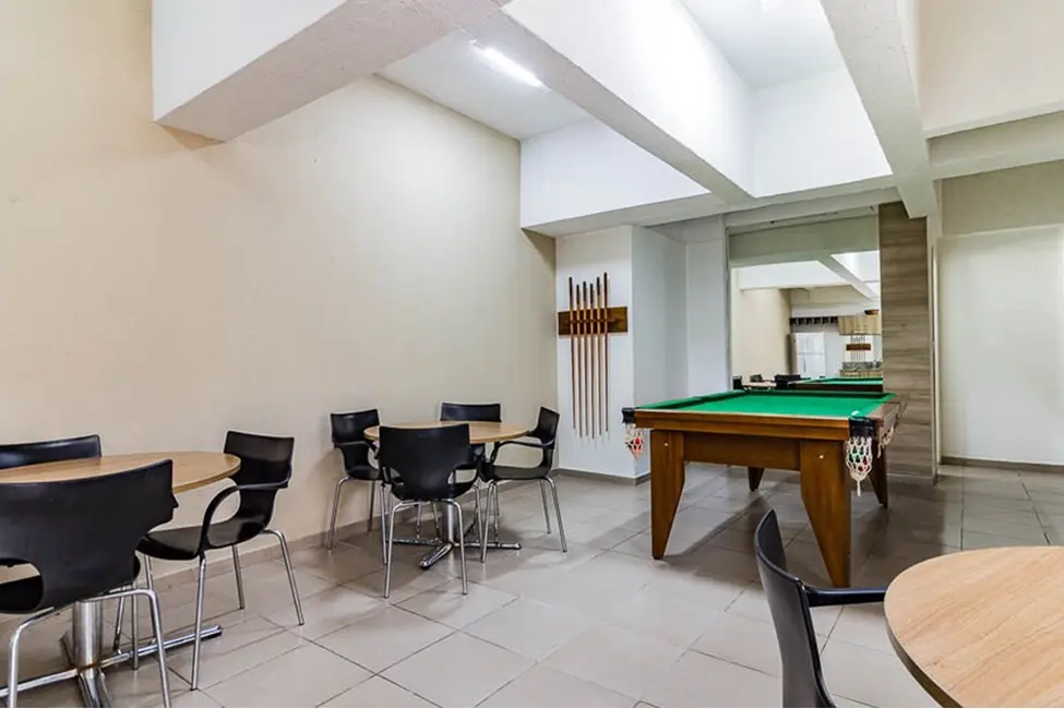 Apartamento com 2 quartos à venda, 59m2 em Teresópolis, Porto Alegre - RS - imagem 5 Foto 5 de Apartamento com 2 quartos à venda, 59m2 em Teresópolis, Porto Alegre - RS