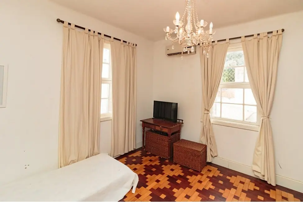 Foto 9 de Apartamento com 3 quartos à venda, 117m2 em Petrópolis, Porto Alegre - RS