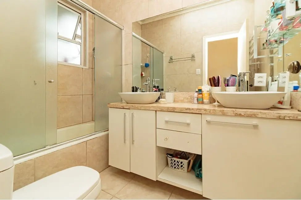 Foto 4 de Apartamento com 3 quartos à venda, 117m2 em Petrópolis, Porto Alegre - RS