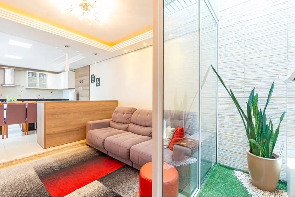 Foto 2 de Casa com 3 quartos à venda, 228m2 em Niterói, Canoas - RS