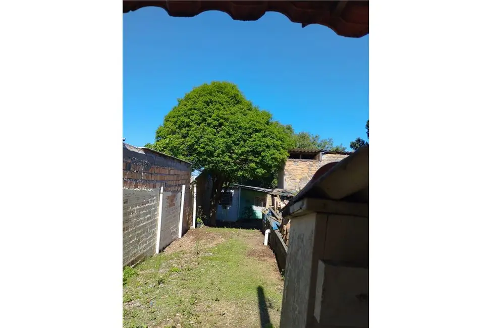 Foto 3 de Terreno / Lote à venda, 896m2 em Camaquã, Porto Alegre - RS