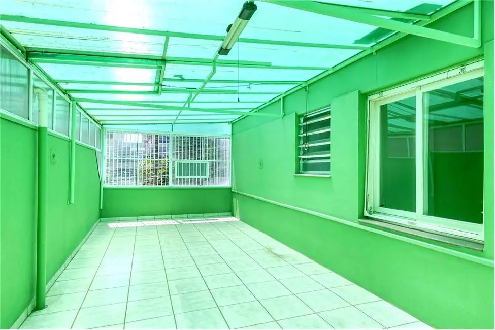 Foto 2 de Apartamento com 4 quartos à venda, 147m2 em Independência, Porto Alegre - RS