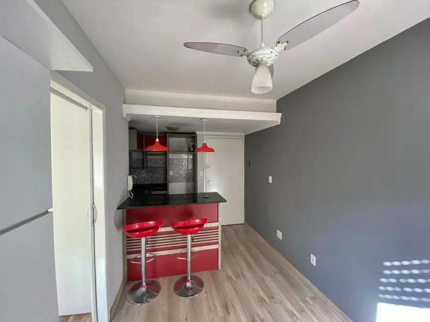 Foto 1 de Apartamento com 1 quarto à venda, 35m2 em Jardim Leopoldina, Porto Alegre - RS