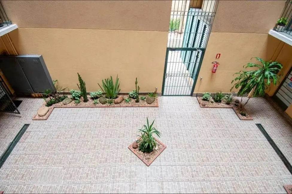 Foto 5 de Apartamento com 2 quartos à venda, 44m2 em São Sebastião, Porto Alegre - RS