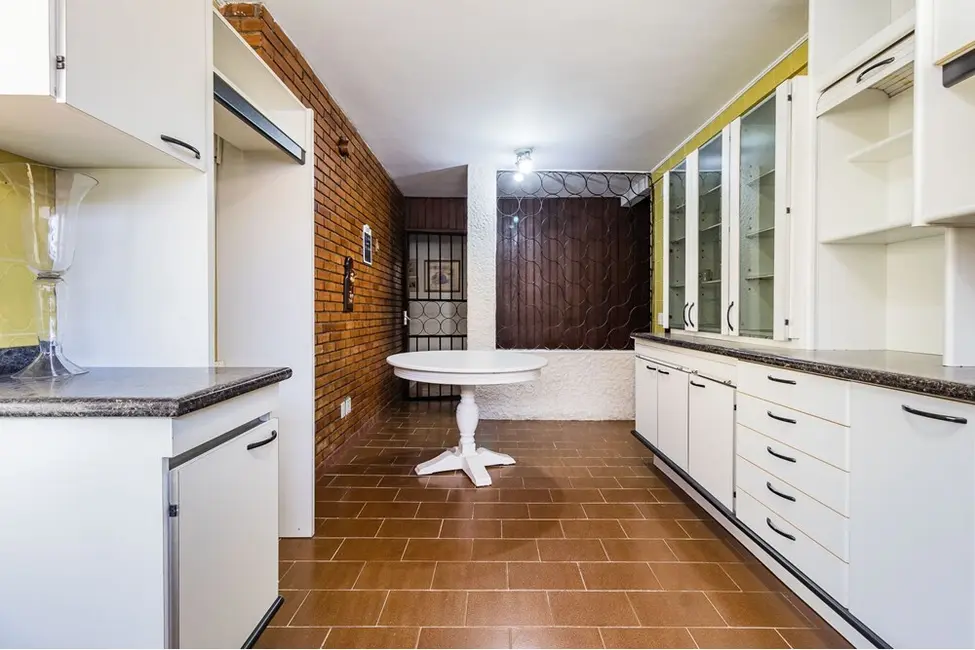 Foto 9 de Casa com 4 quartos à venda, 399m2 em Jardim Lindóia, Porto Alegre - RS
