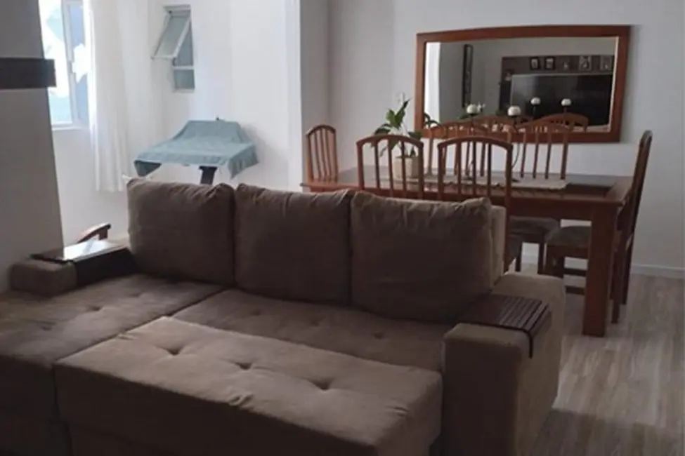 Apartamento com 3 quartos à venda, 132m2 em Centro, Balneario Camboriu - SC - imagem 4 Foto 4 de Apartamento com 3 quartos à venda, 132m2 em Centro, Balneario Camboriu - SC