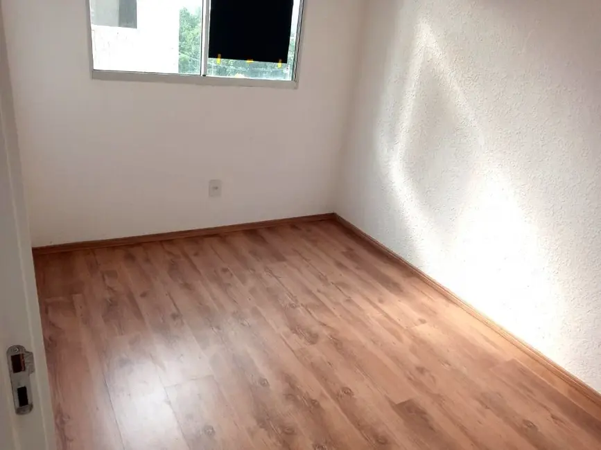 Foto 5 de Apartamento com 2 quartos à venda, 40m2 em Cavalhada, Porto Alegre - RS