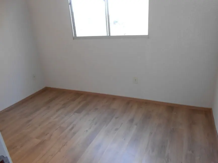 Foto 4 de Apartamento com 2 quartos à venda, 40m2 em Cavalhada, Porto Alegre - RS