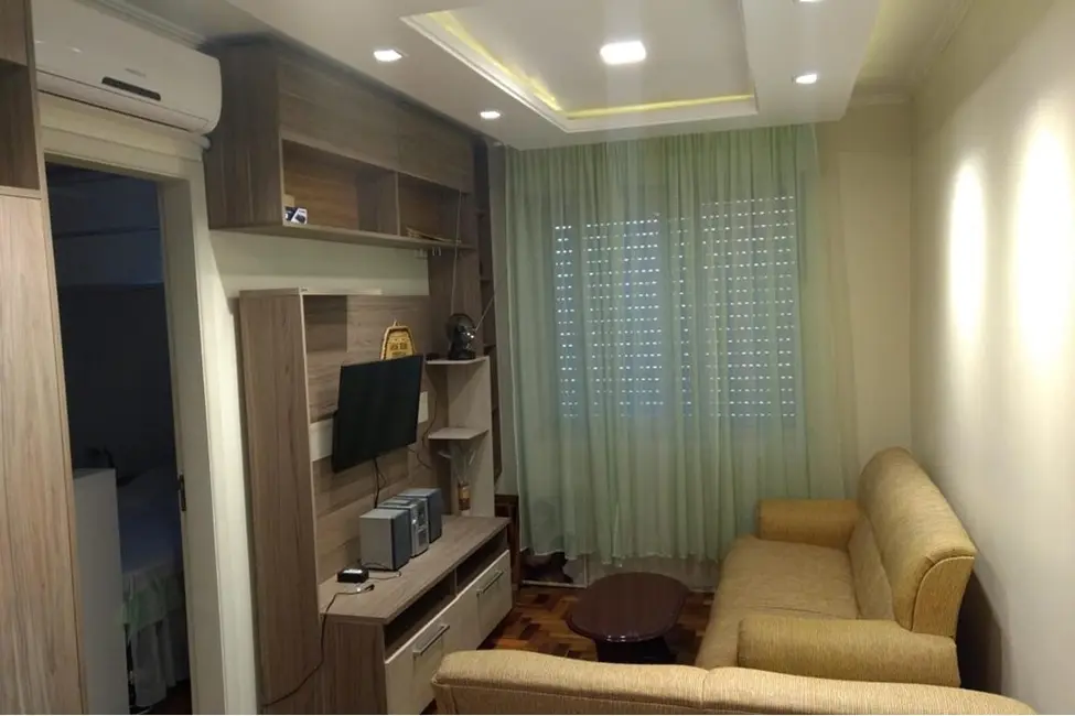 Apartamento com 1 quarto à venda, 39m2 em Jardim Leopoldina, Porto Alegre - RS - imagem 1 Foto 1 de Apartamento com 1 quarto à venda, 39m2 em Jardim Leopoldina, Porto Alegre - RS