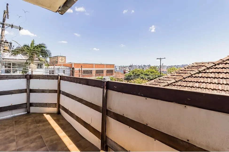 Foto 2 de Terreno / Lote à venda, 528m2 em Partenon, Porto Alegre - RS
