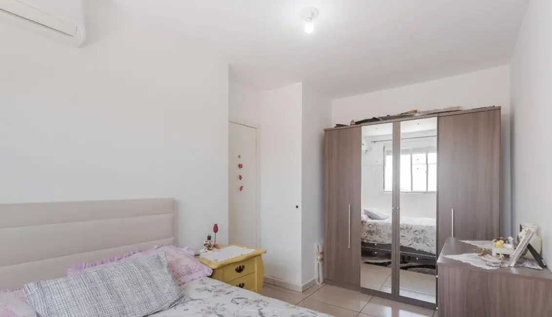 Foto 6 de Apartamento com 2 quartos à venda, 48m2 em Sarandi, Porto Alegre - RS