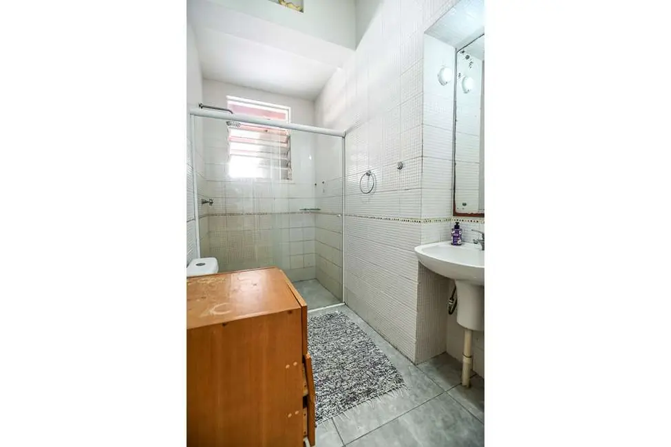 Casa com 3 quartos à venda, 150m2 em Santa Tereza, Porto Alegre - RS - imagem 6 Foto 6 de Casa com 3 quartos à venda, 150m2 em Santa Tereza, Porto Alegre - RS