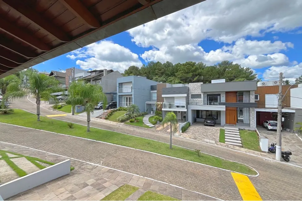 Foto 9 de Casa com 4 quartos à venda, 197m2 em Hípica, Porto Alegre - RS