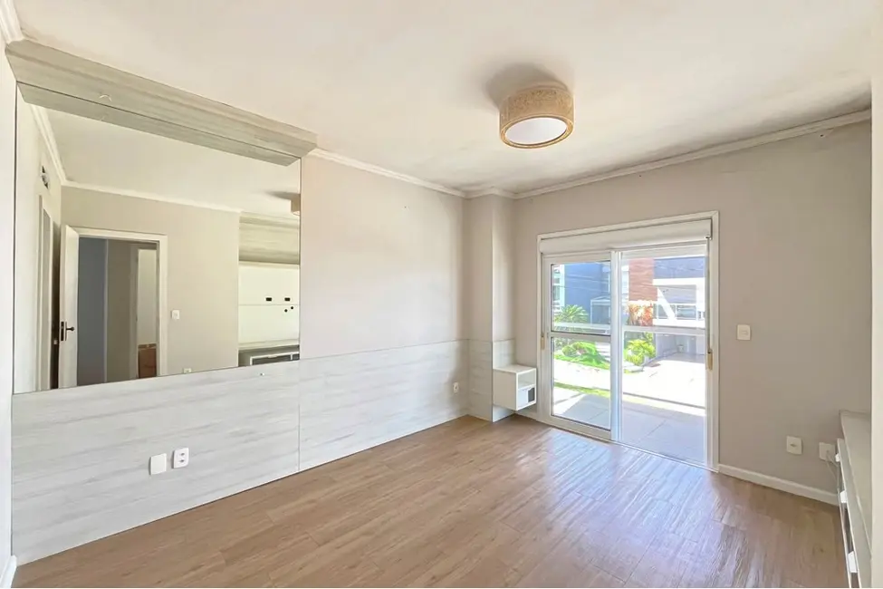 Foto 4 de Casa com 4 quartos à venda, 197m2 em Hípica, Porto Alegre - RS