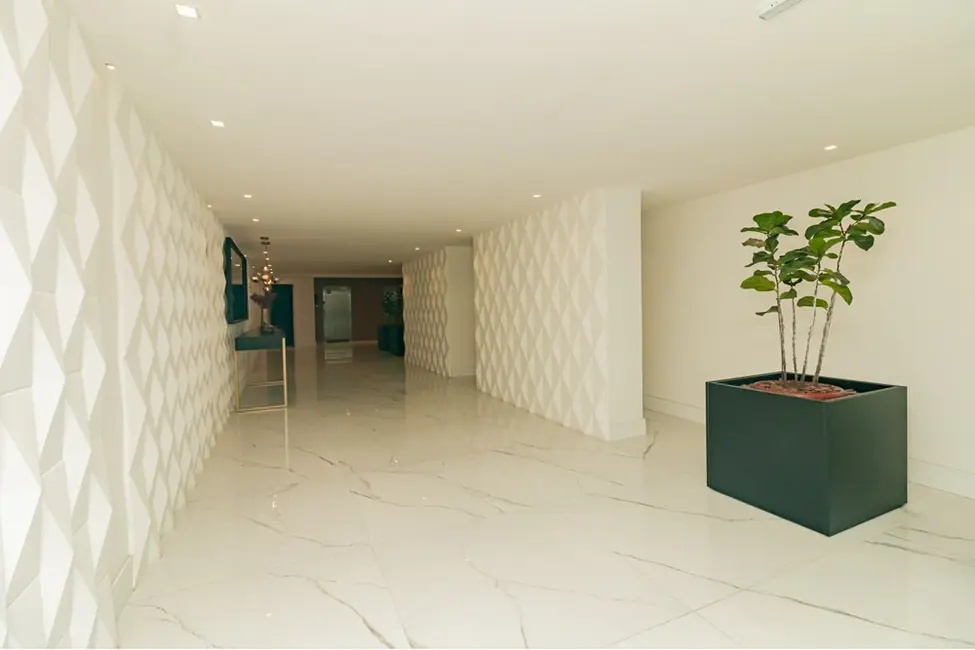 Apartamento com 2 quartos à venda, 91m2 em Menino Deus, Porto Alegre - RS - imagem 7 Foto 7 de Apartamento com 2 quartos à venda, 91m2 em Menino Deus, Porto Alegre - RS