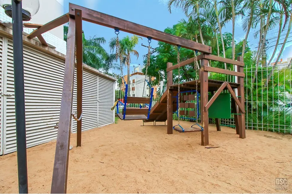 Apartamento com 2 quartos à venda, 80m2 em Menino Deus, Porto Alegre - RS - imagem 5 Foto 5 de Apartamento com 2 quartos à venda, 80m2 em Menino Deus, Porto Alegre - RS