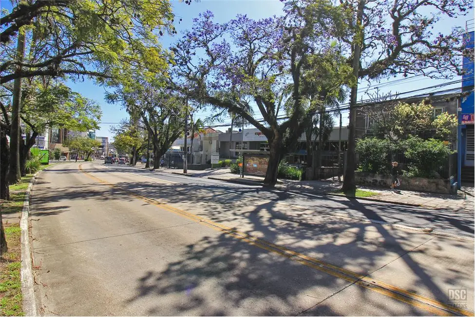 Casa com 3 quartos à venda, 179m2 em Petrópolis, Porto Alegre - RS - imagem 3 Foto 3 de Casa com 3 quartos à venda, 179m2 em Petrópolis, Porto Alegre - RS