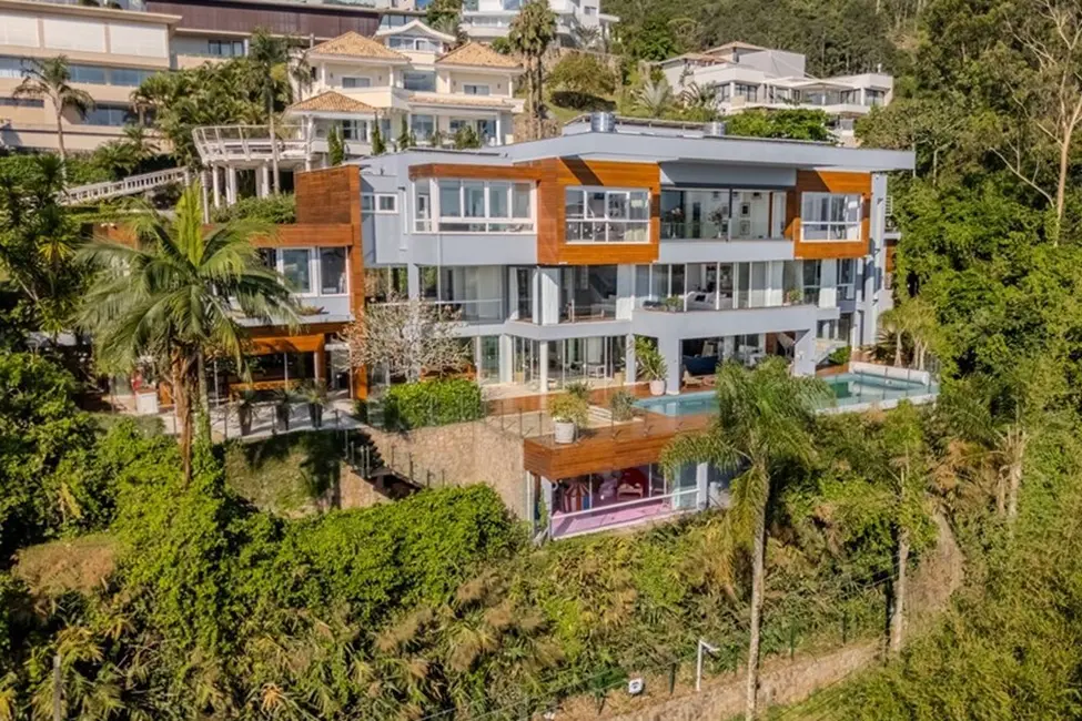 Foto 1 de Casa de Condomínio com 6 quartos à venda, 1093m2 em Cacupé, Florianopolis - SC