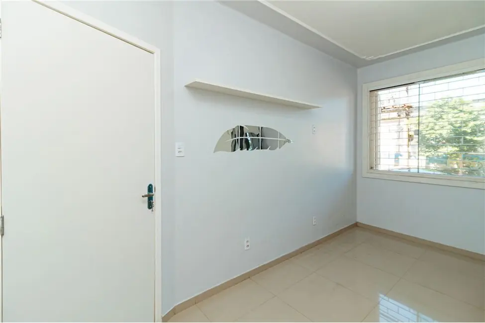 Apartamento com 2 quartos à venda, 68m2 em Centro Histórico, Porto Alegre - RS - imagem 8 Foto 8 de Apartamento com 2 quartos à venda, 68m2 em Centro Histórico, Porto Alegre - RS