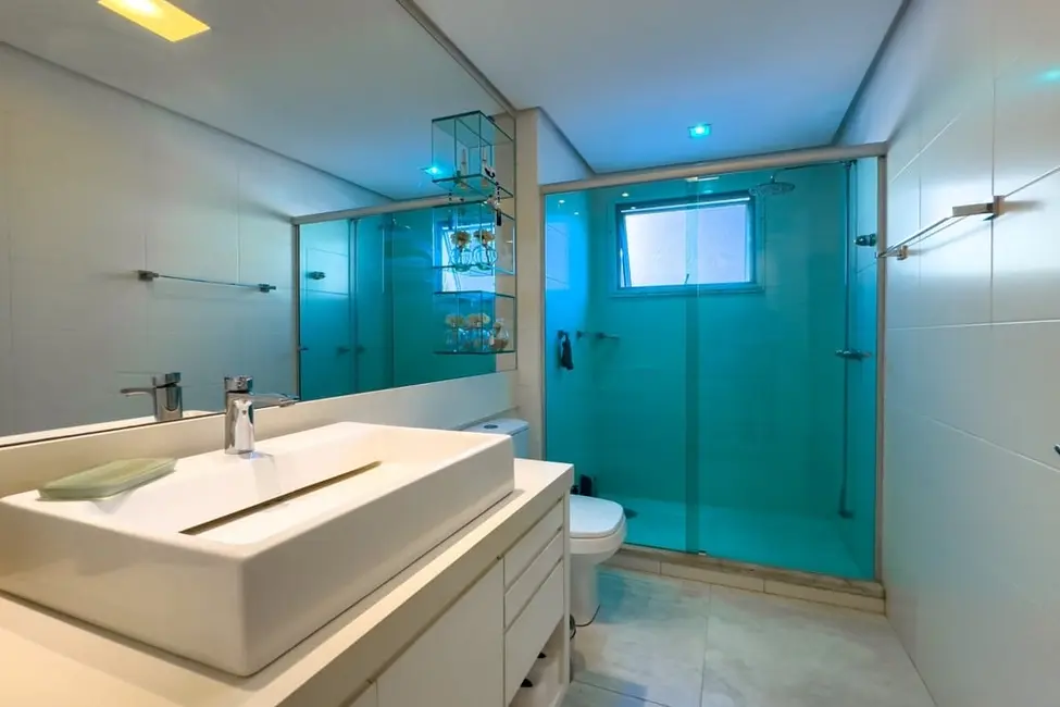 Foto 7 de Apartamento com 3 quartos à venda, 258m2 em Petrópolis, Porto Alegre - RS