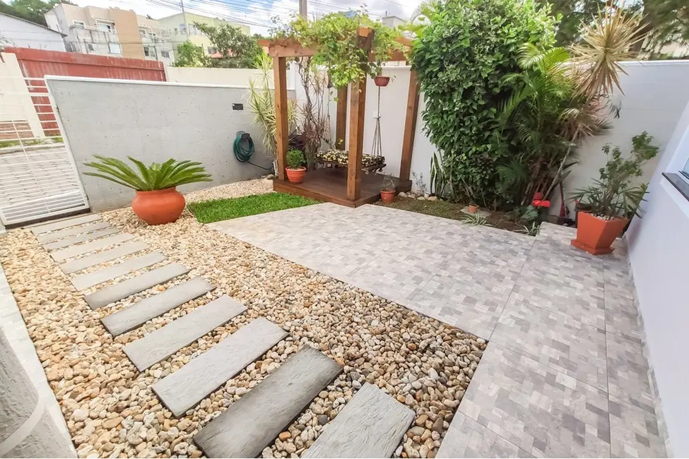 Foto 1 de Casa com 3 quartos à venda, 145m2 em Ingleses do Rio Vermelho, Florianopolis - SC