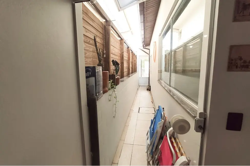 Foto 2 de Casa com 3 quartos à venda, 145m2 em Ingleses do Rio Vermelho, Florianopolis - SC