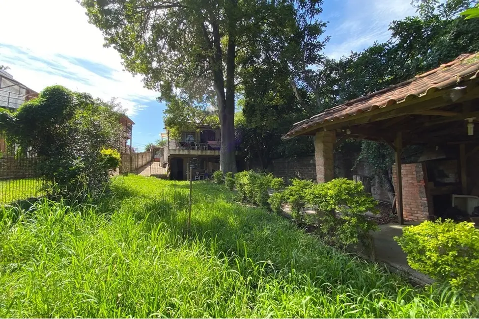 Foto 1 de Terreno / Lote à venda, 2750m2 em Cristal, Porto Alegre - RS